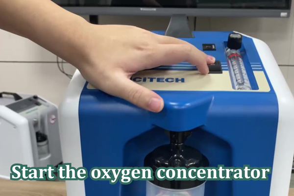 How to connect the humidifier bottle to the oxygen concentrator